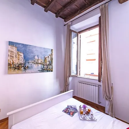 Apartament Spanish Steps *